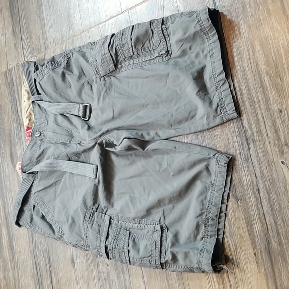 UNIONBAY Shorts Union Bay Cargo Shorts 44 Poshmark